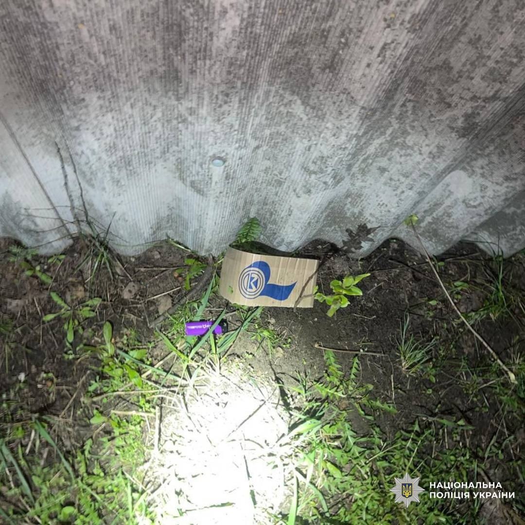 Чоловік у Харківській області хотів підпалити авто військовослужбовців